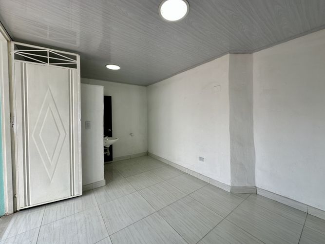 Local en arriendo en Callejon, Cúcuta, 13 m² · foto 2 de 7
