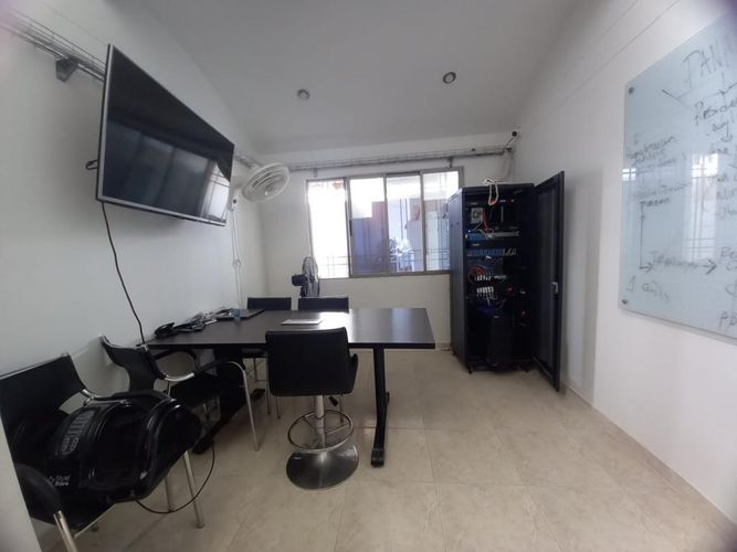 Oficina en arriendo en Ceiba Ii, Cúcuta, 108 m² · foto 2 de 19