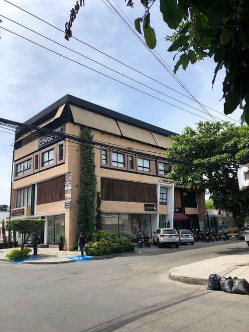 Edificio en arriendo en Caobos, Cúcuta, 600 m² · foto 2 de 4