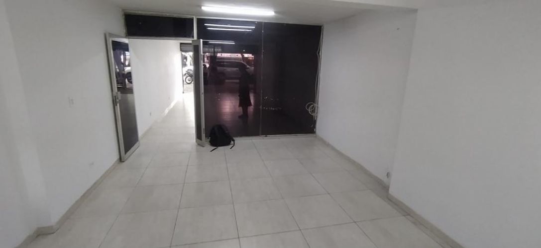Local en arriendo en Lleras Restrepo, Cúcuta, 80 m² · foto 3 de 6