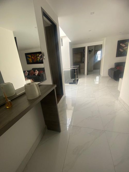 Casa de 7 alcobas en arriendo en Blanco, Cúcuta, 250 m² · foto 5 de 24