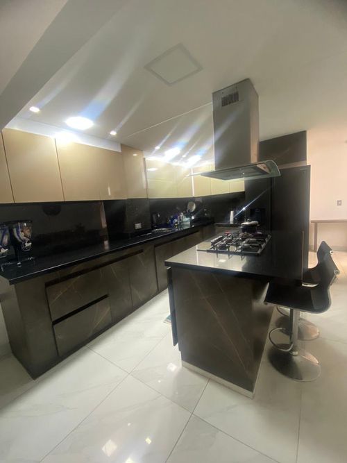 Casa de 7 alcobas en arriendo en Blanco, Cúcuta, 250 m² · foto 9 de 24