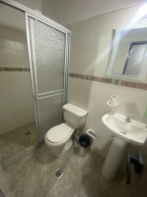 Casa de 7 alcobas en arriendo en Blanco, Cúcuta, 250 m² · foto 21 de 24