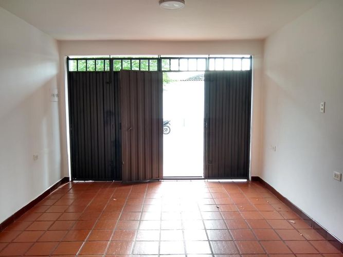 Local en arriendo en San Martin Ii, Cúcuta, 24 m² · foto 3 de 6