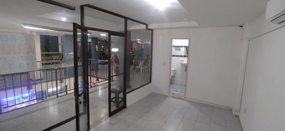 Local en arriendo en Centro, Cúcuta, 17 m² · foto 3 de 6