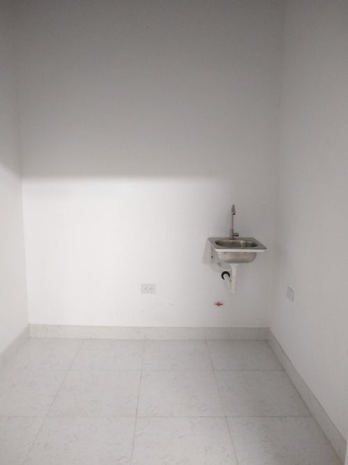 Local en arriendo en Latino, Cúcuta, 15 m² · foto 3 de 4