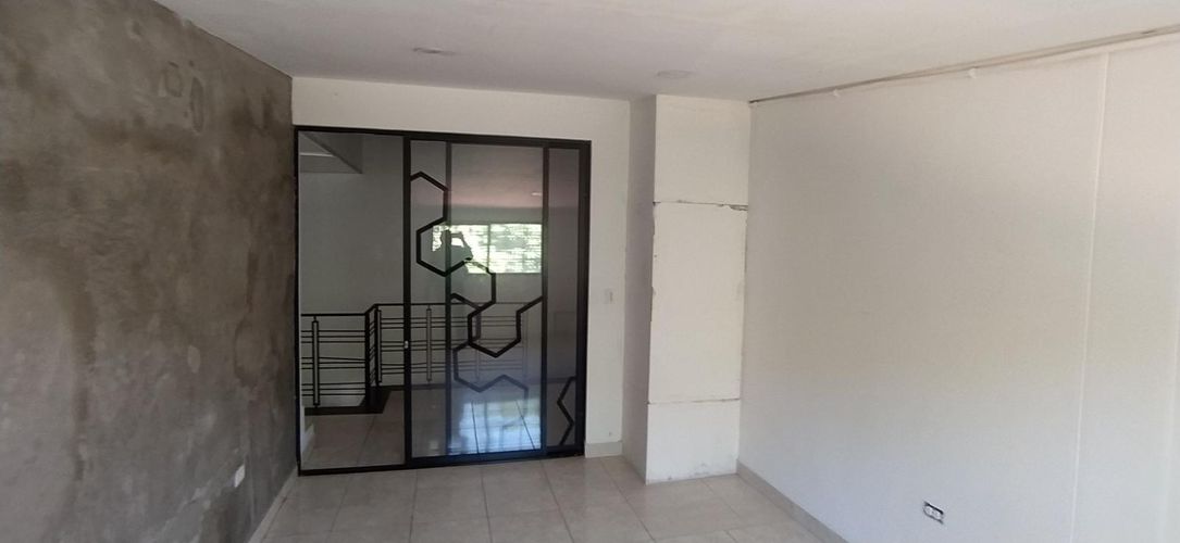 Local en arriendo en La Ceiba, Cúcuta, 130 m² · foto 4 de 12