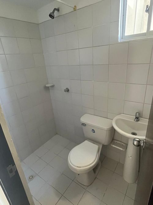 Apartamento de 3 alcobas en arriendo en Lomitas, Villa del Rosario, 50 m² · foto 11 de 12