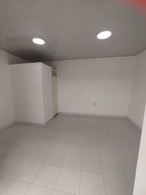 Local en arriendo en Callejon, Cúcuta, 9 m² · foto 3 de 5