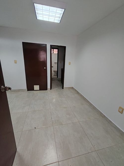 Consultorio en arriendo en Caobos, Cúcuta, 50 m² · foto 7 de 11
