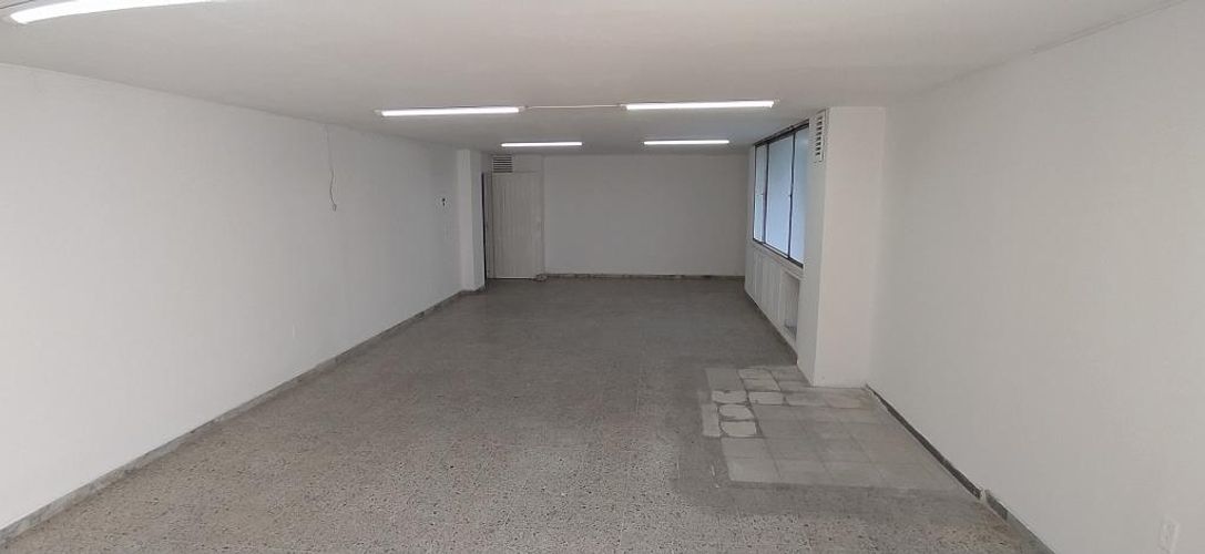 Edificio en arriendo en Centro, Cúcuta, 900 m² · foto 14 de 24