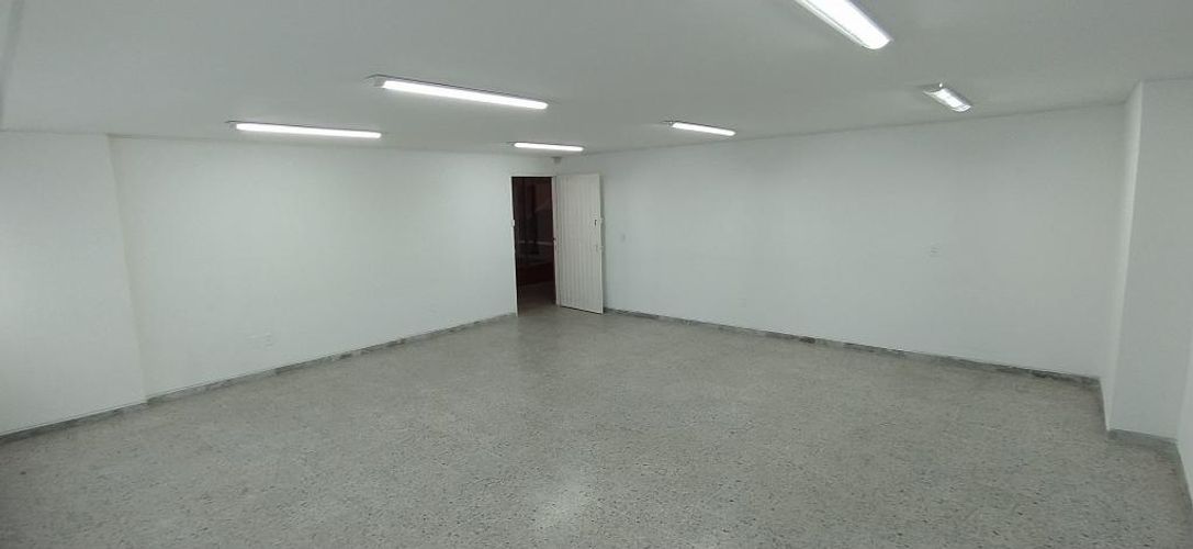 Edificio en arriendo en Centro, Cúcuta, 900 m² · foto 16 de 24
