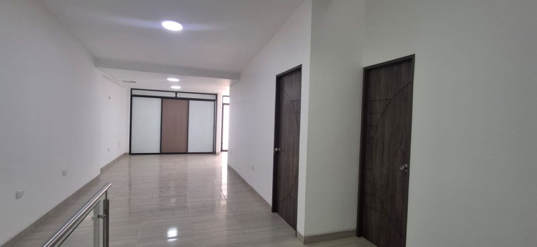Oficina en arriendo en Libertadores, Cúcuta, 95 m² · foto 4 de 17
