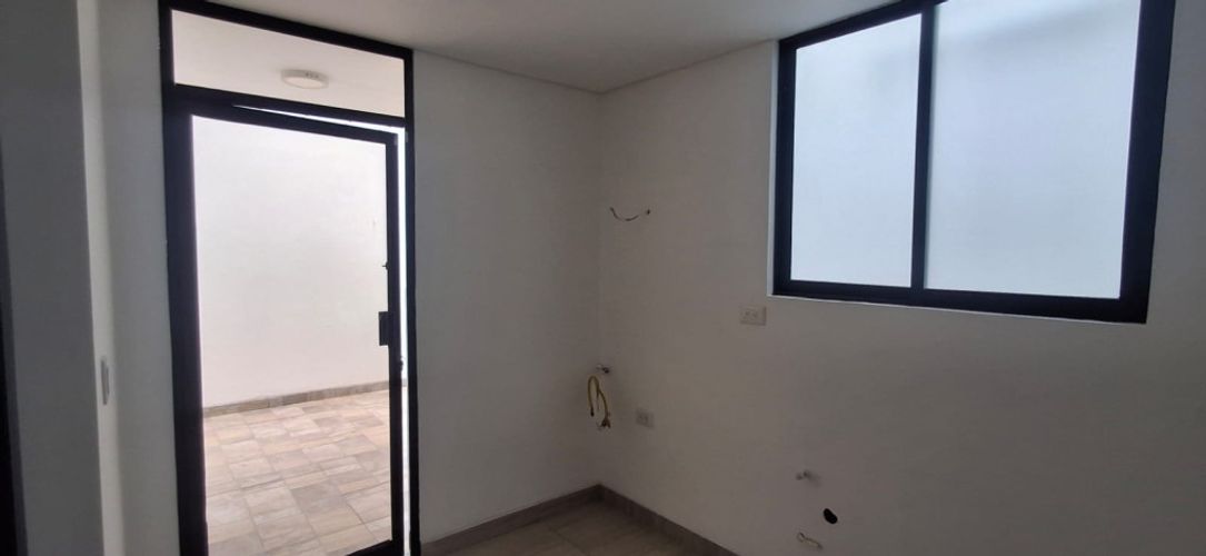 Oficina en arriendo en Libertadores, Cúcuta, 95 m² · foto 6 de 17