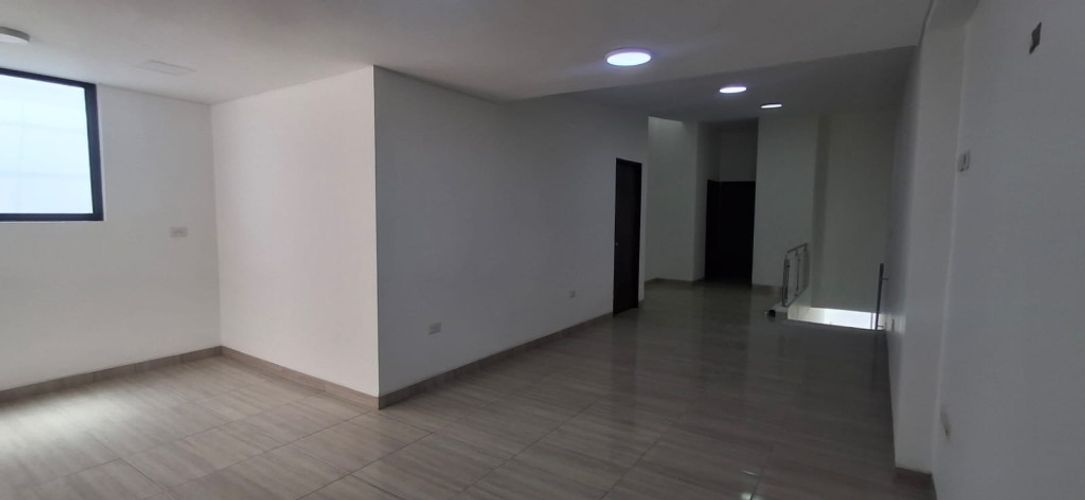 Oficina en arriendo en Libertadores, Cúcuta, 95 m² · foto 8 de 17