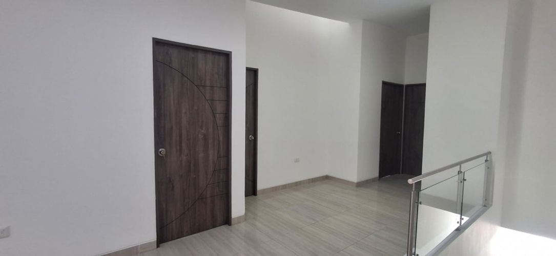 Oficina en arriendo en Libertadores, Cúcuta, 95 m² · foto 9 de 17