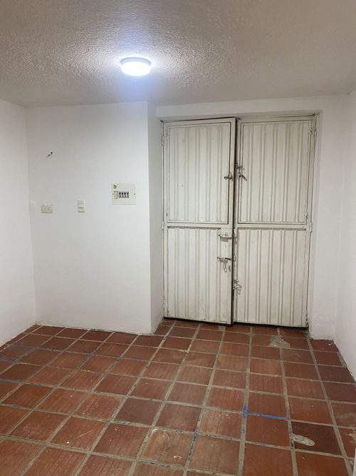 Local en arriendo en Lleras Restrepo, Cúcuta, 20 m² · foto 2 de 6