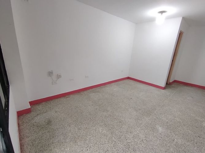 Local en arriendo en La Playa, Cúcuta, 16 m² · foto 4 de 6