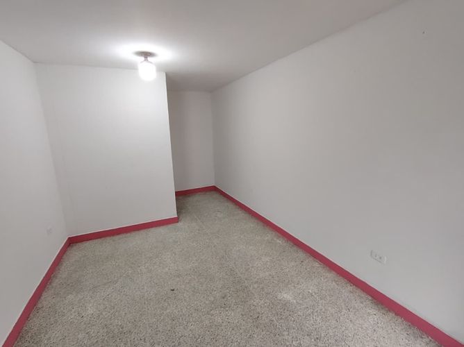 Local en arriendo en La Playa, Cúcuta, 16 m² · foto 5 de 6