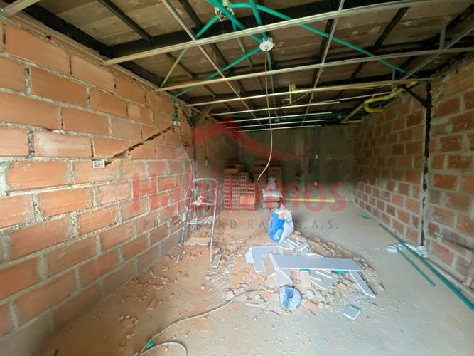 Casa de 14 alcobas en venta en Belén, Medellín · foto 15 de 24