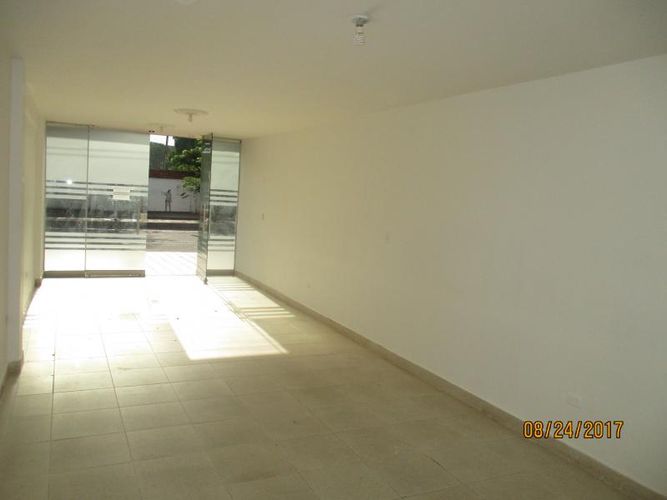 Local en arriendo en Lleras Restrepo, Cúcuta, 22 m² · foto 4 de 6