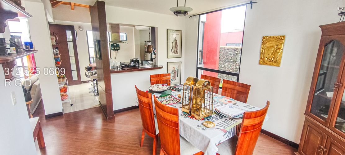 Casa de 4 alcobas en venta en Cerca De Piedra, Chía, 535 m² · foto 6 de 24