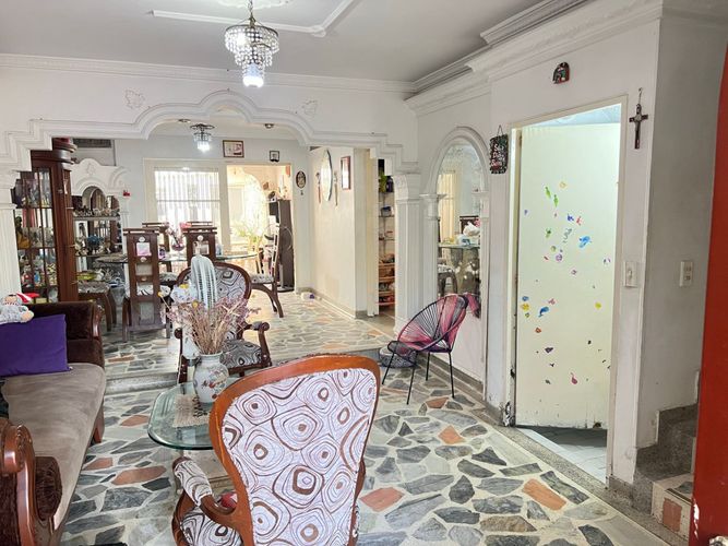 Casa de 5 alcobas en venta en Ceiba Ii, Cúcuta, 148 m² · foto 3 de 16