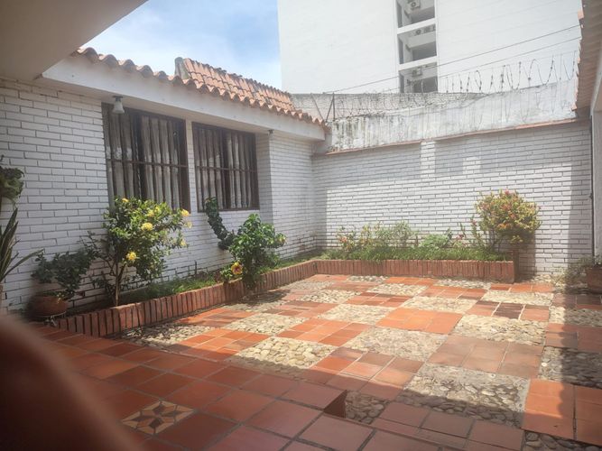 Casa de 4 alcobas en venta en Caobos, Villa del Rosario, 425 m² · foto 19 de 20