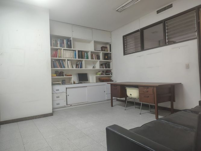 Oficina en venta en Libertadores, Cúcuta, 285 m² · foto 17 de 17