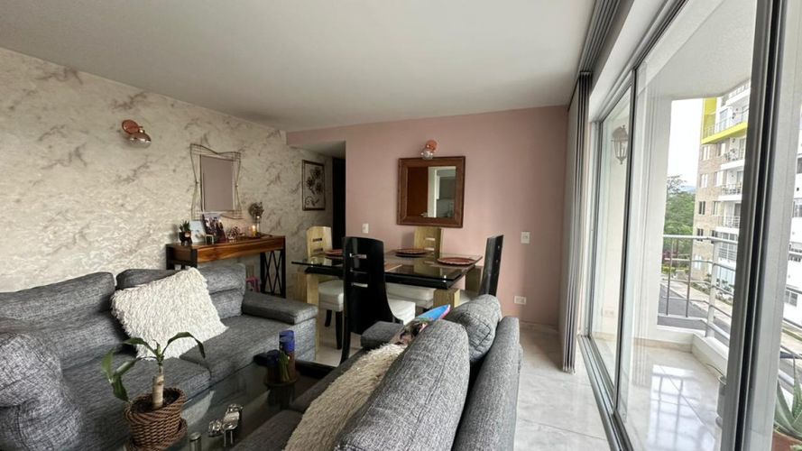 Apartamento de 3 alcobas en venta en La Floresta, Los Patios, 65 m² · foto 11 de 22