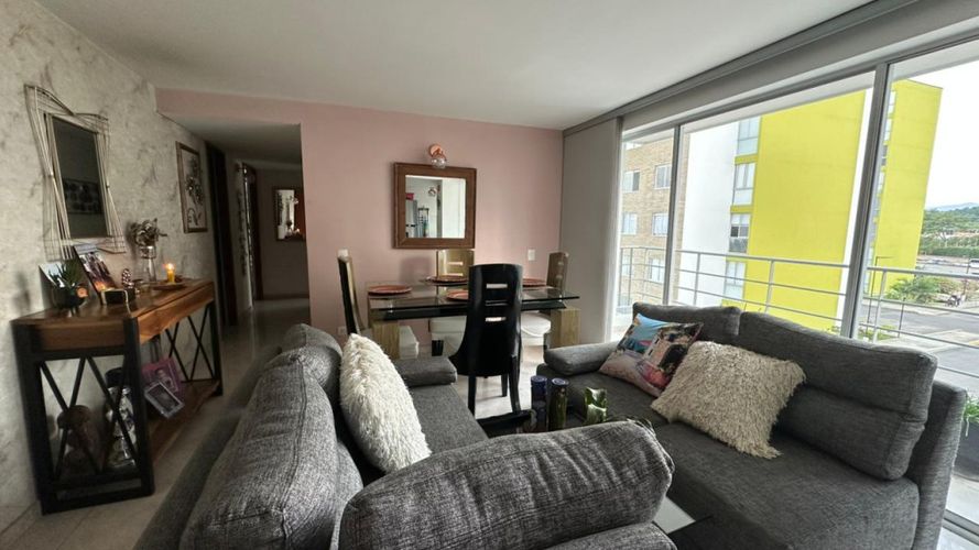 Apartamento de 3 alcobas en venta en La Floresta, Los Patios, 65 m² · foto 12 de 22