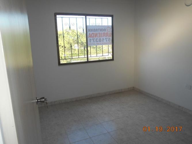 Casa de 3 alcobas en venta en Prados Del Norte, Cúcuta, 125 m² · foto 11 de 13