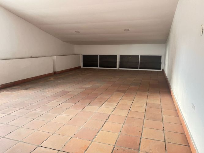 Bodega en venta en Zona Industrial Comuna 5, Cúcuta, 1000 m² · foto 8 de 11