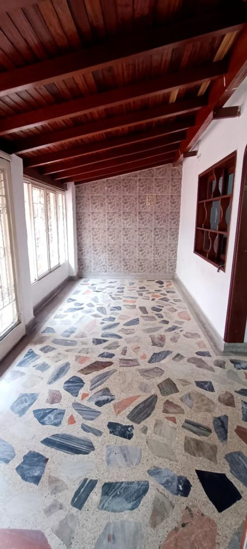 Casa de 3 alcobas en venta en Quinta Oriental, Cúcuta, 240 m² · foto 10 de 20