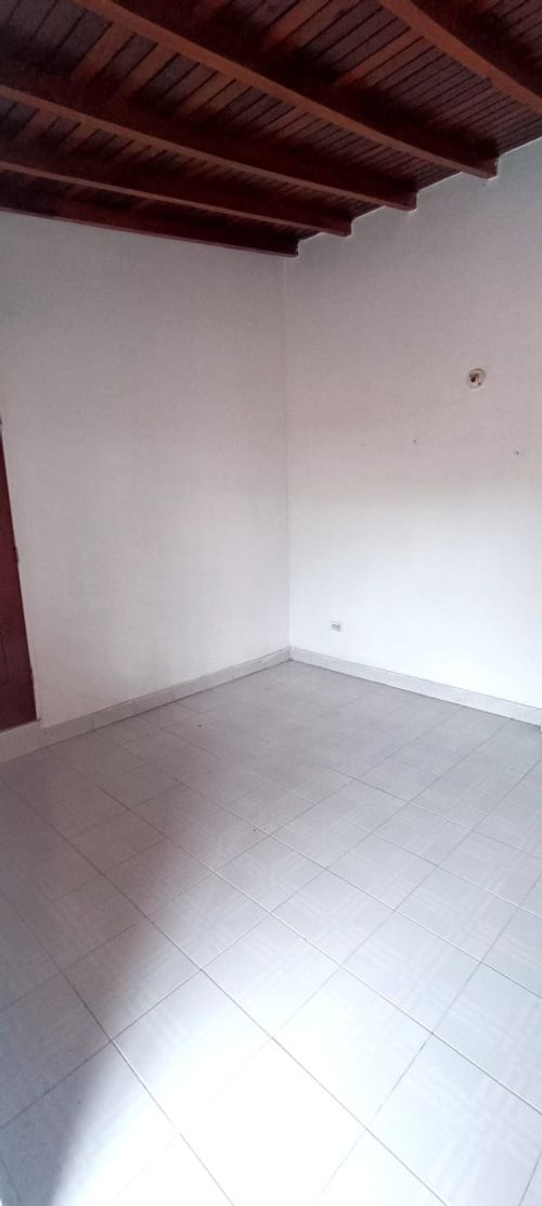 Casa de 3 alcobas en venta en Quinta Oriental, Cúcuta, 240 m² · foto 19 de 20