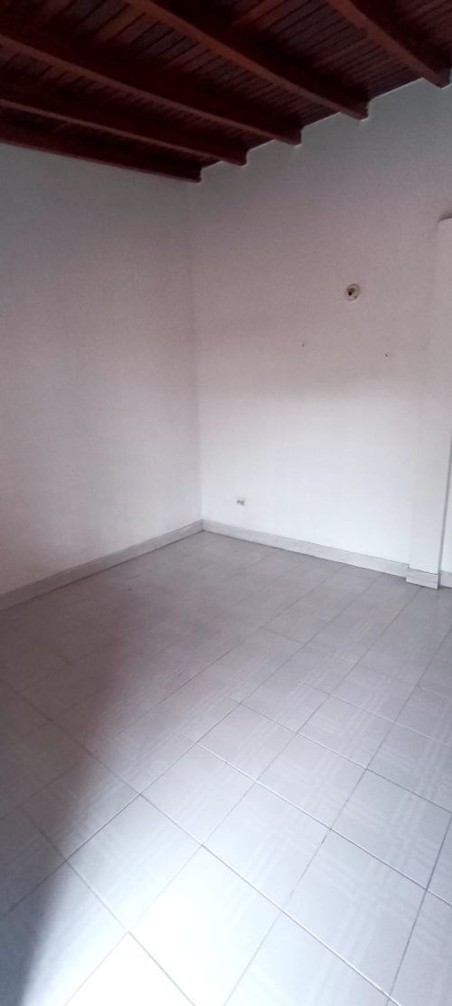 Casa de 3 alcobas en venta en Quinta Oriental, Cúcuta, 240 m² · foto 20 de 20