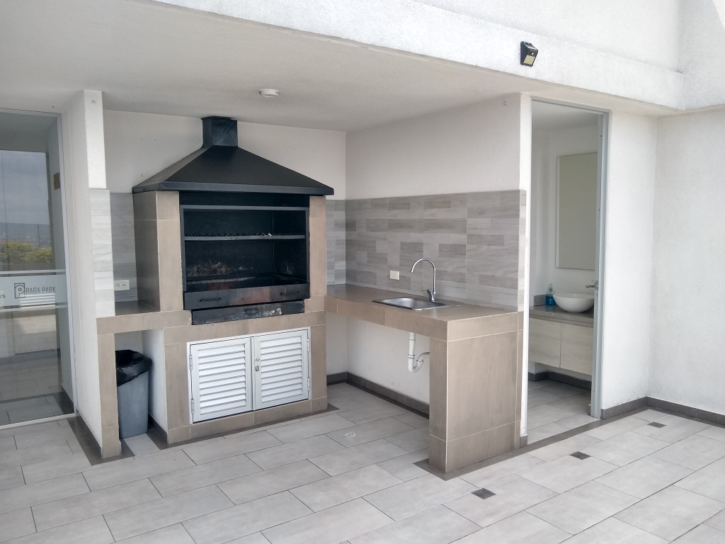Apartamento en venta en La Riviera, Cúcuta · foto 17 de 23
