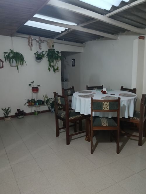 Casa de 5 alcobas en venta en Ub. Serrezuelita, Funza, 400 m² · foto 7 de 24