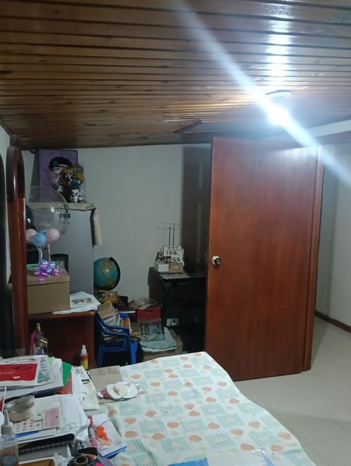 Casa de 5 alcobas en venta en Ub. Serrezuelita, Funza, 400 m² · foto 19 de 24