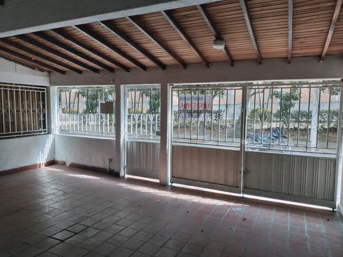 Casa de 3 alcobas en venta en Prados Del Norte, Cúcuta, 90 m² · foto 4 de 17