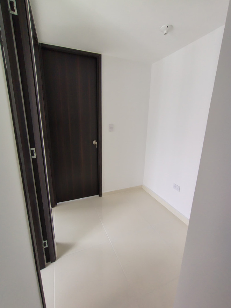 Apartamento en venta en Prados Del Este, Cúcuta · foto 8 de 22