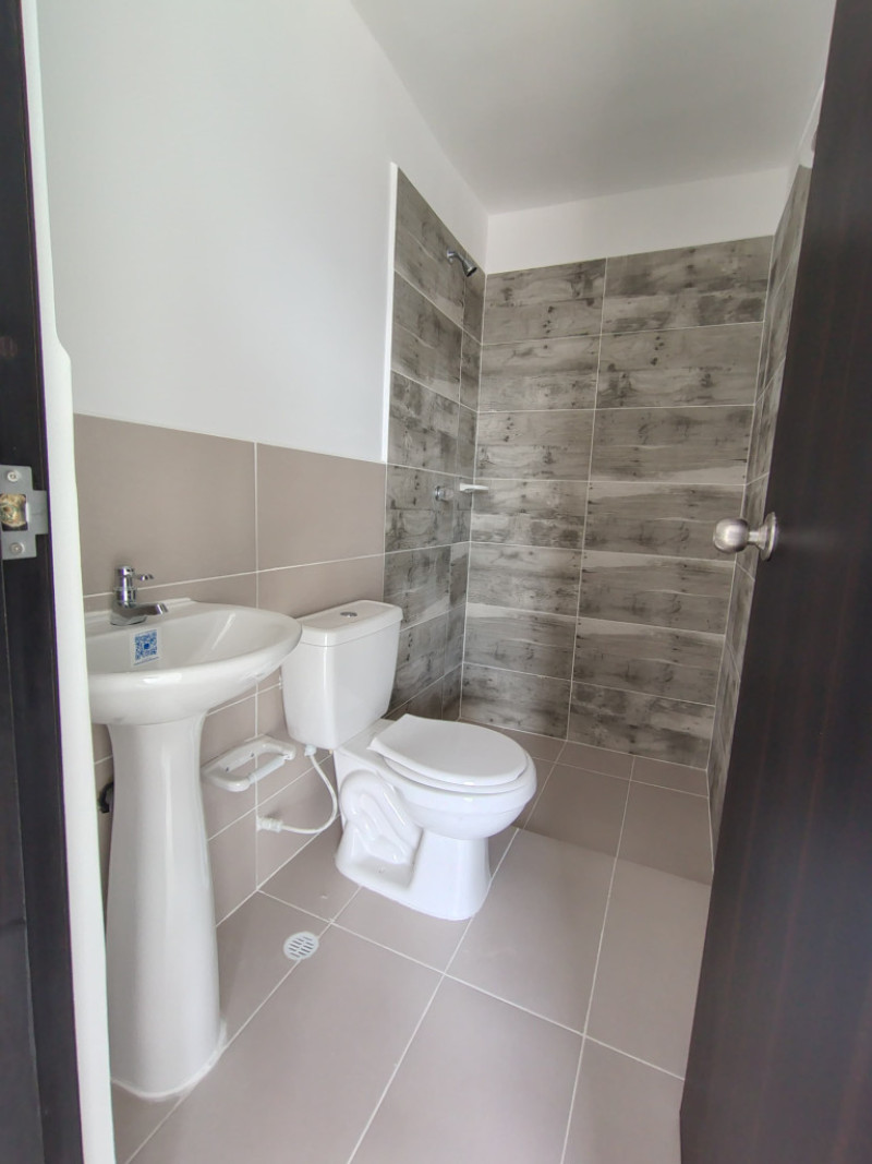 Apartamento en venta en Prados Del Este, Cúcuta · foto 9 de 22