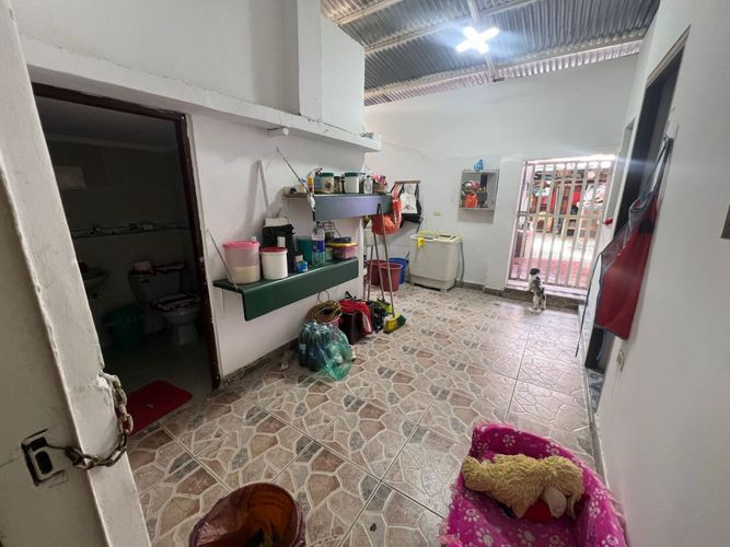 Casa de 6 alcobas en venta en Patios Centro, Los Patios, 372 m² · foto 7 de 12