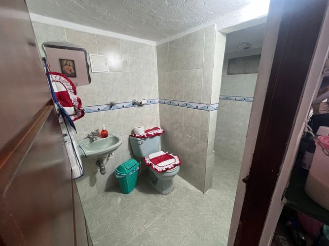 Casa de 6 alcobas en venta en Patios Centro, Los Patios, 372 m² · foto 8 de 12