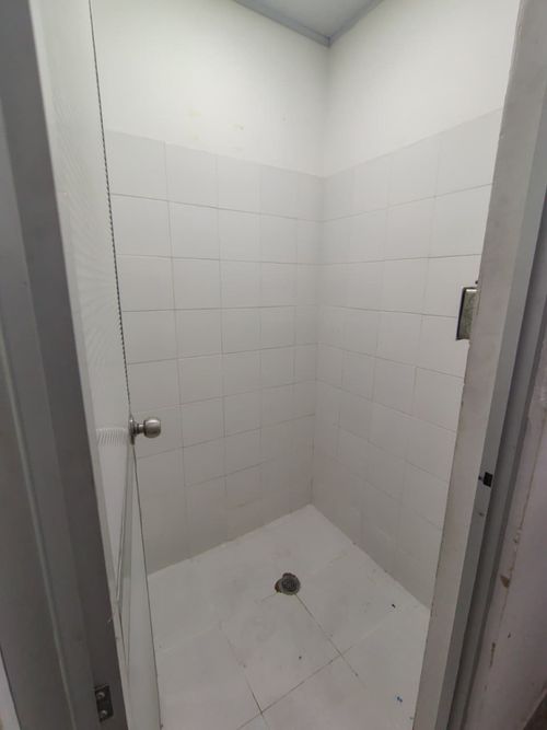 Bodega en venta en Alfonso Lopez, Cúcuta, 220 m² · foto 5 de 13