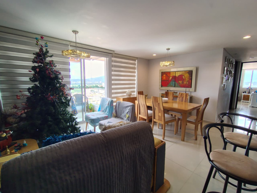 Apartamento en venta en Quinta Bosch, Cúcuta · foto 3 de 20