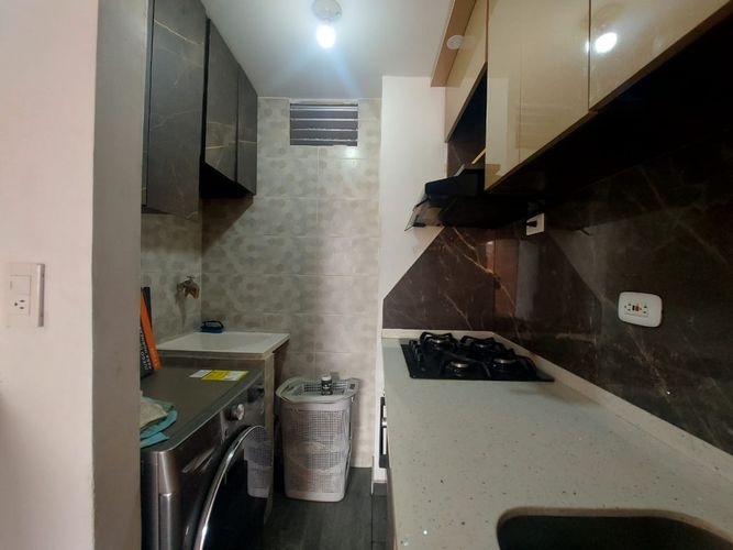 Apartamento de 3 alcobas en venta en Conjunto Cerrado Firenze, Villa del Rosario, 48 m² · foto 2 de 12