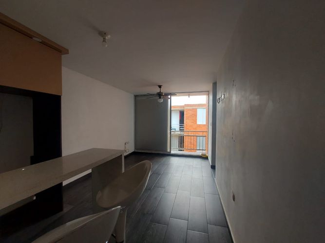 Apartamento de 3 alcobas en venta en Conjunto Cerrado Firenze, Villa del Rosario, 48 m² · foto 4 de 12