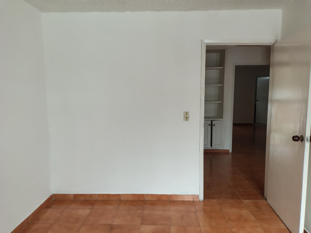 Apartamento en venta en La Riviera, Cúcuta · foto 10 de 24