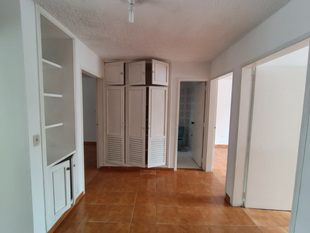 Apartamento en venta en La Riviera, Cúcuta · foto 11 de 24